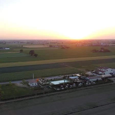 ファームステイ Agriturismo Le Margherite *