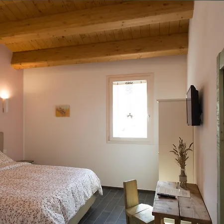 Agriturismo Le Margherite ファームステイ